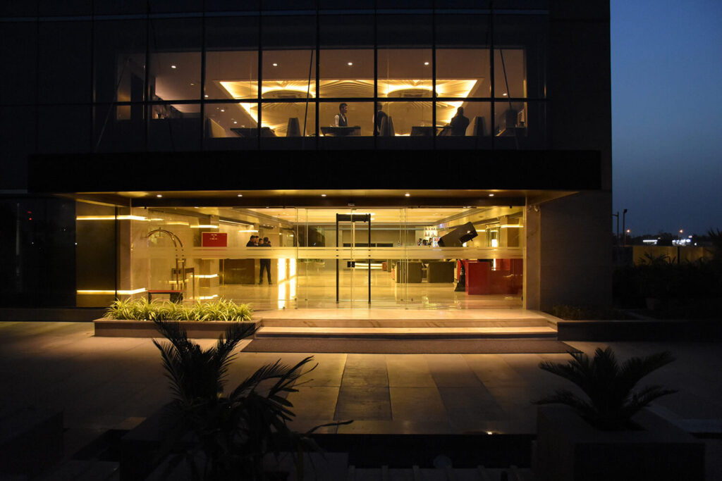 Entrance Porch Hotel Eulogia
