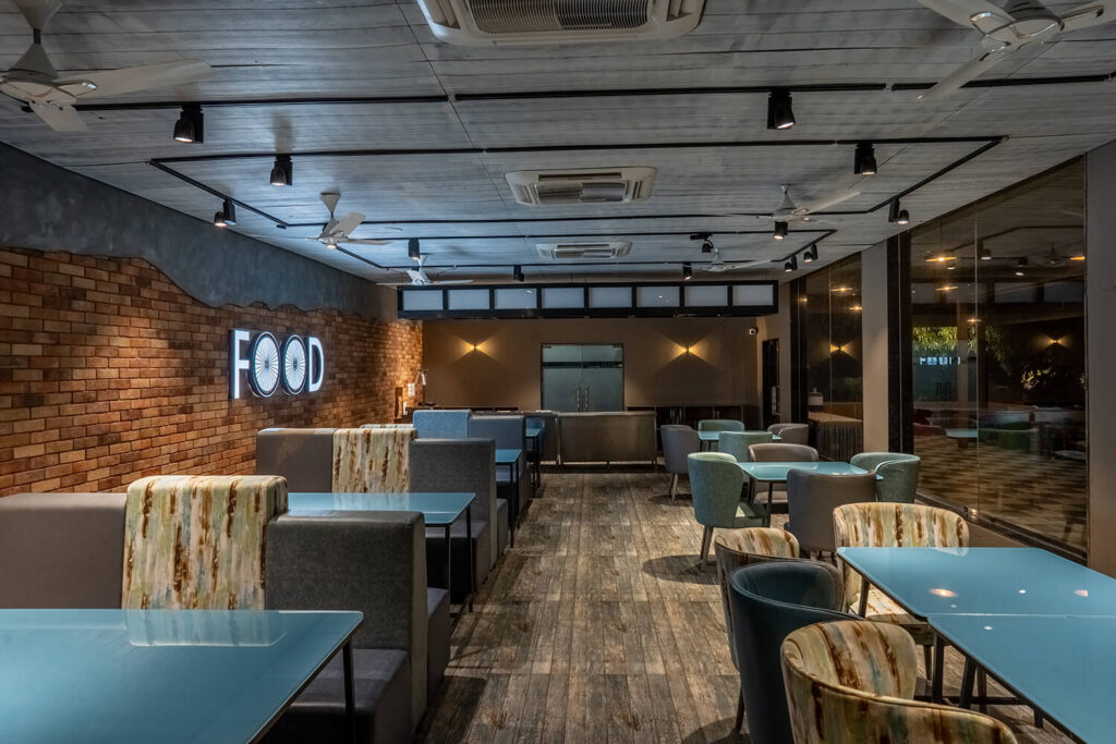 Exclusive Restaurant at Sasan